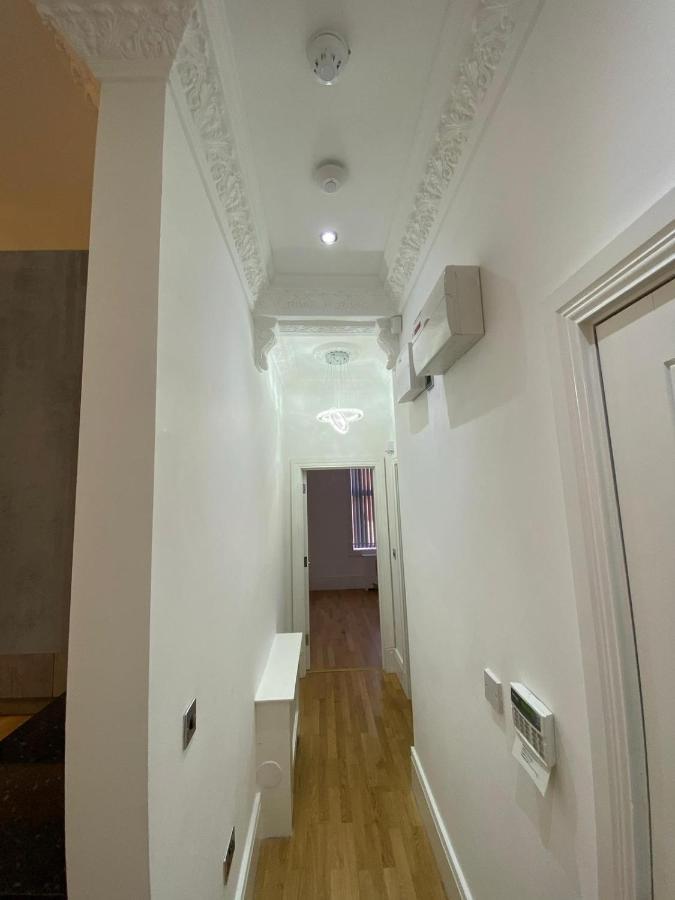 Luxury Apartment Apt4 Wolverhampton Exterior photo